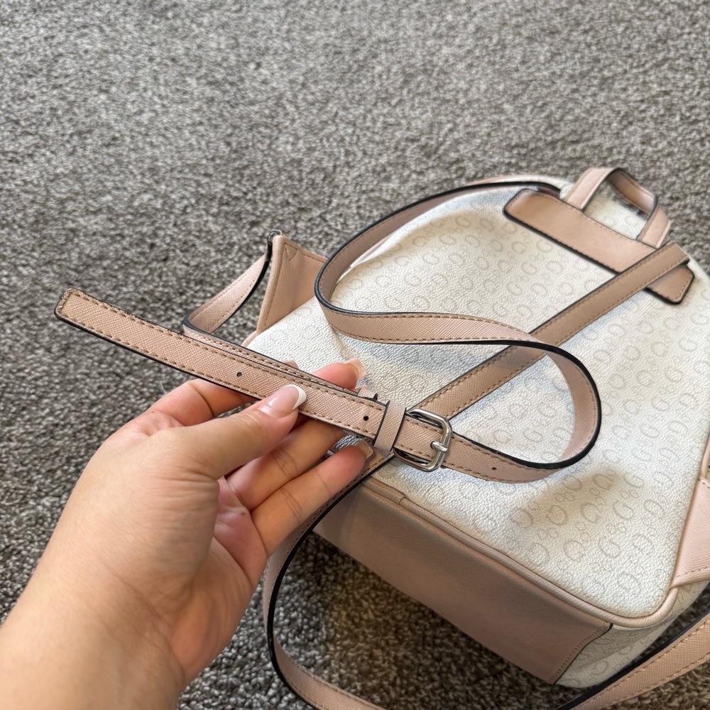 Guess Backpack - Picture 13 of 15